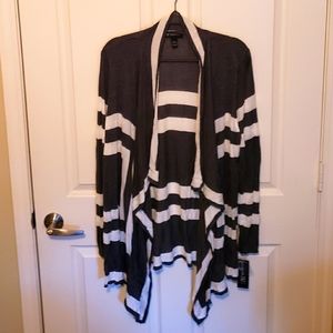 INC Women's Gray and White Striped Long Sleeve Cardigan Size 2X